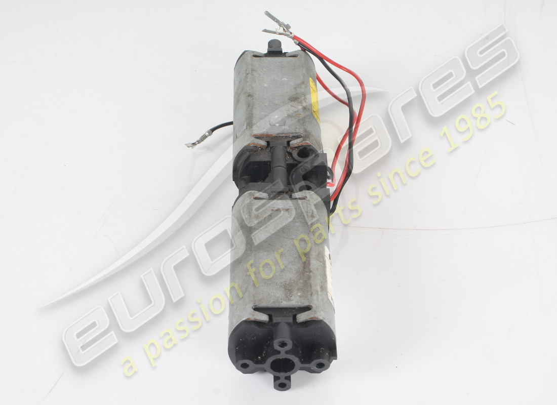 used ferrari guide motor. part number 65877100 (3)
