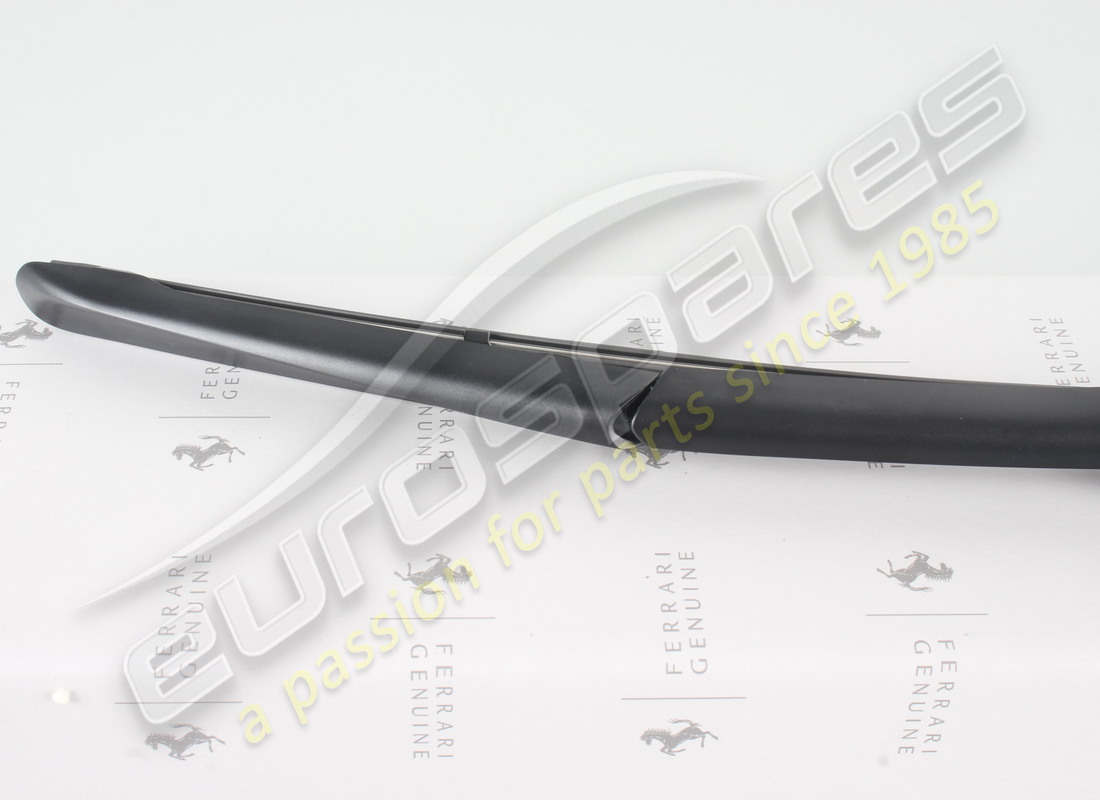 new ferrari windscreen wiper blade - pas. part number 82964000 (2)
