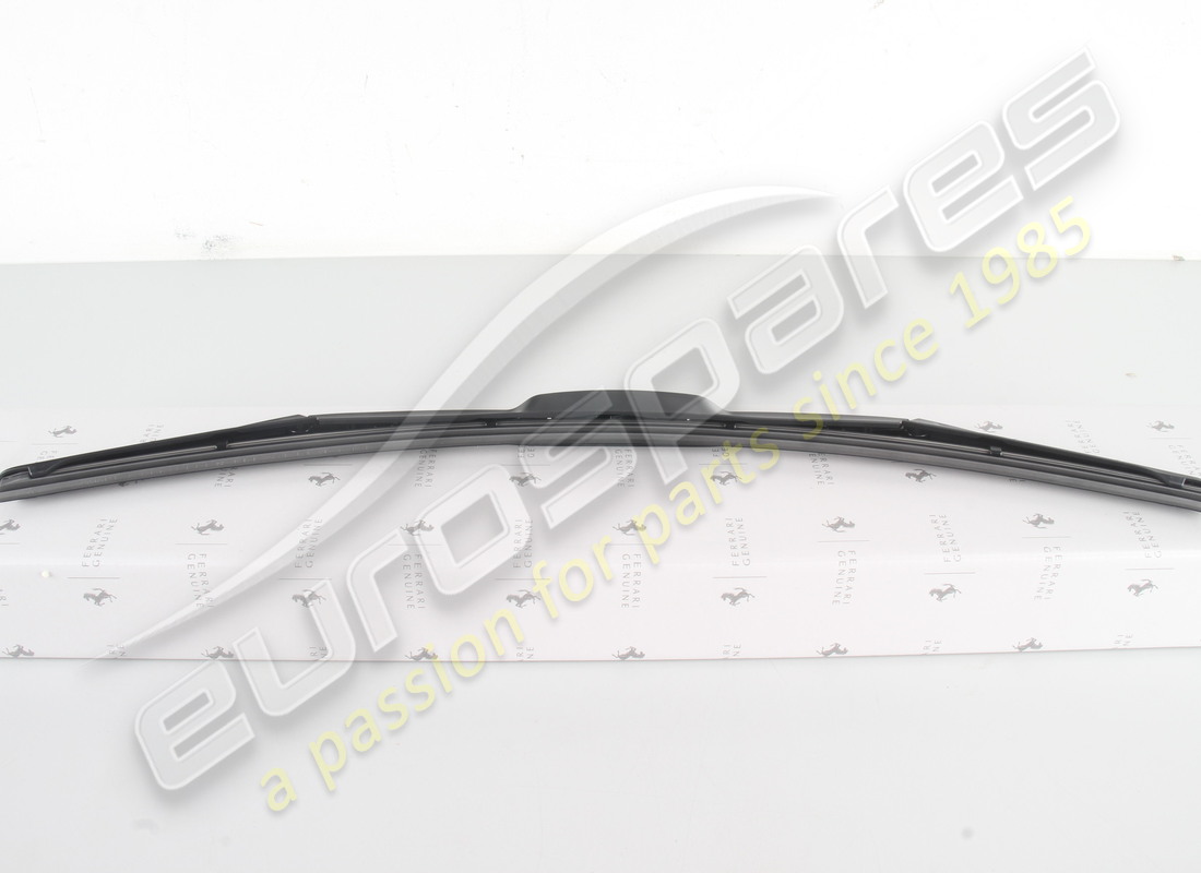 new ferrari windscreen wiper blade - pas. part number 82964000 (5)