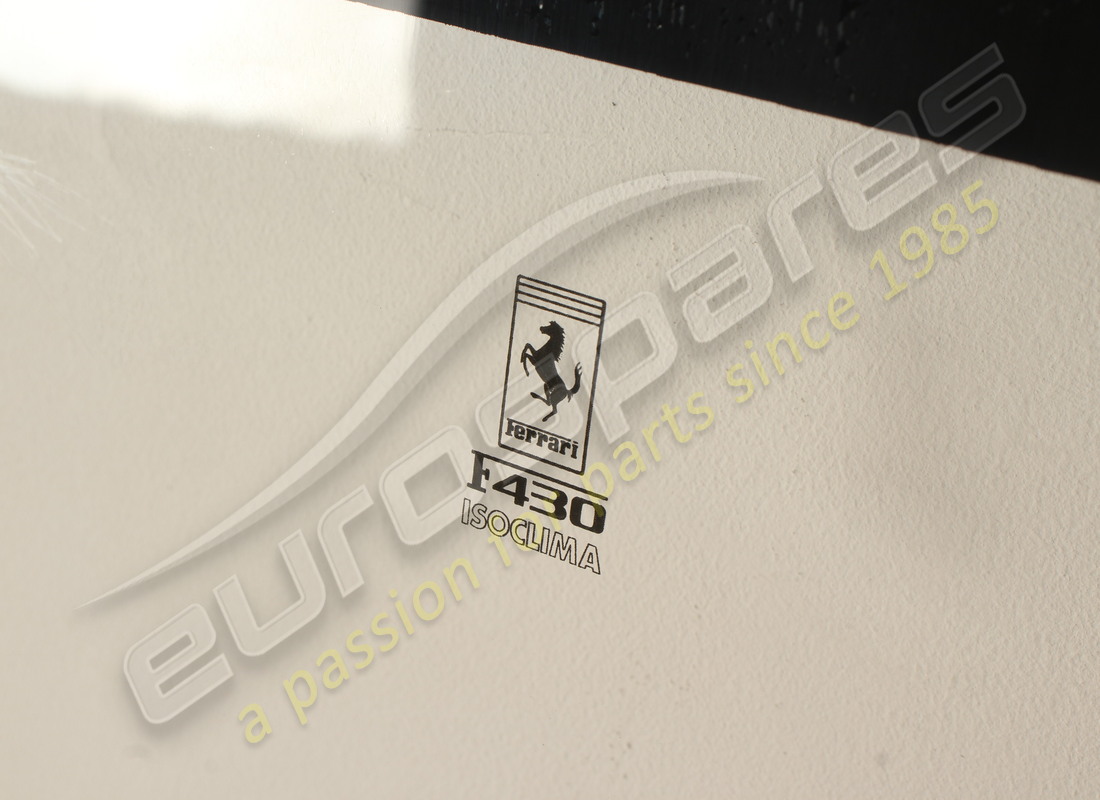 new ferrari glass for rear hood. part number 69317000 (2)