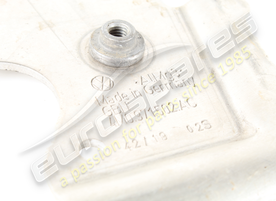 USED LAMBORGHINI BRACKET STARTERLEITUNGSSAT. PART NUMBER 4M0971502AC (2) used lamborghini bracket starterleitungssat. part number 4m0971502ac (2)