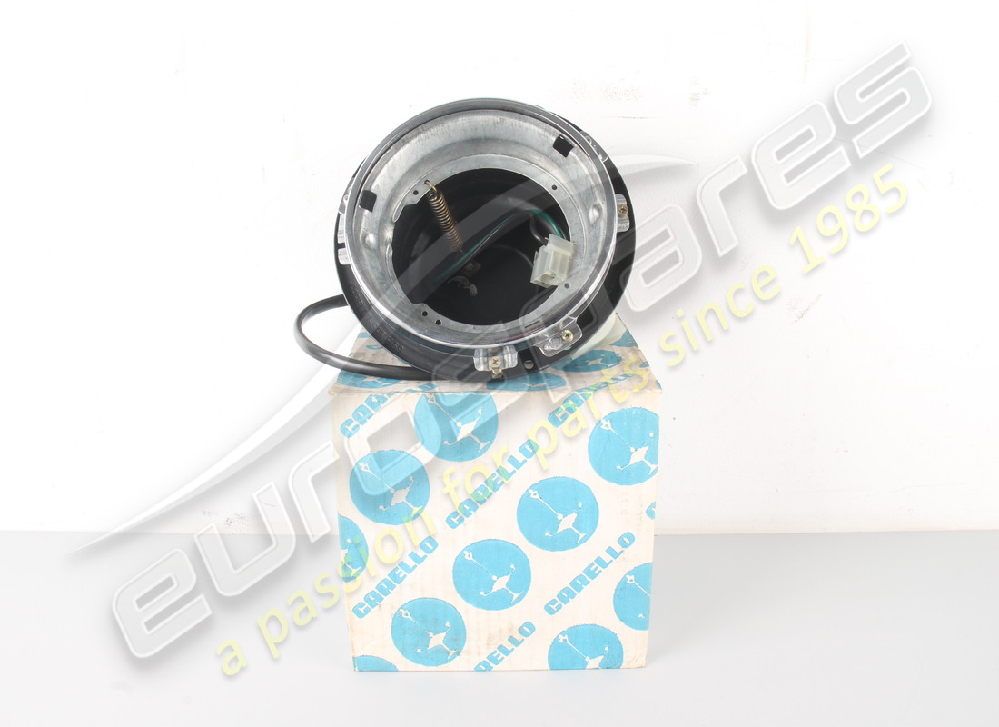 new maserati headlight surround box. part number 107abl66271 (4)