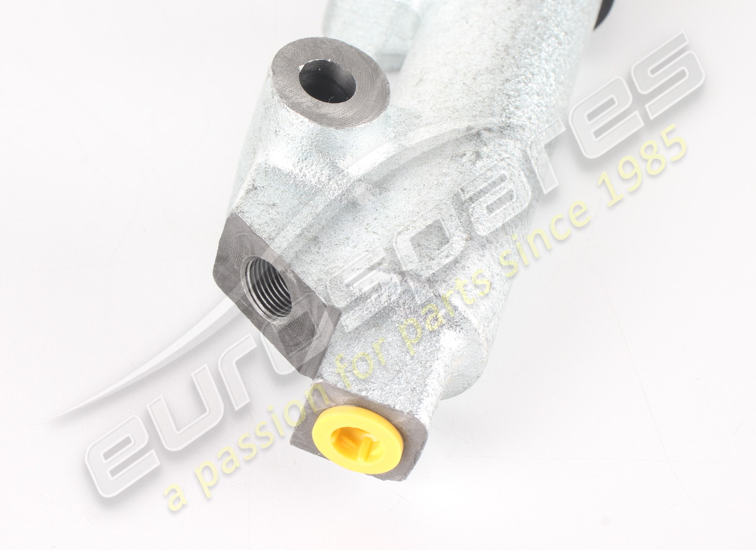 new eurospares clutch cylinder. part number 004204692 (4)