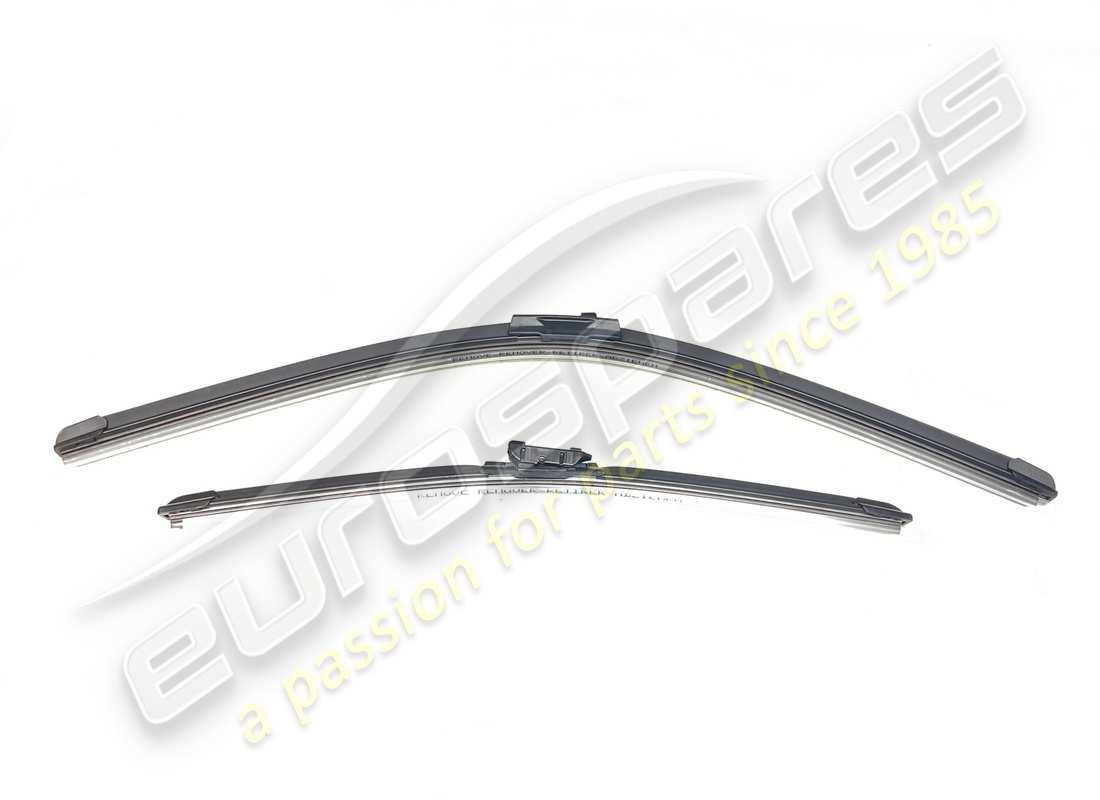 new maserati windscreen wiper blade kit, lhd part number 673013657 (1)