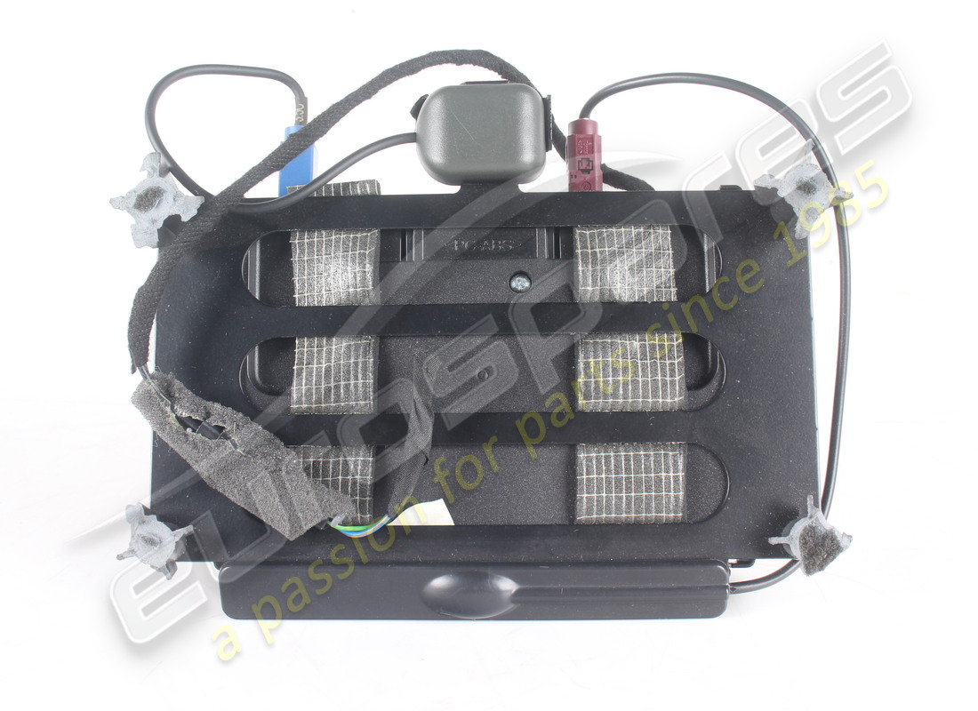 USED FERRARI SATELLITE ANTI-THEFT SYSTEM. PART NUMBER 255541 (5) used ferrari satellite anti-theft system. part number 255541 (5)