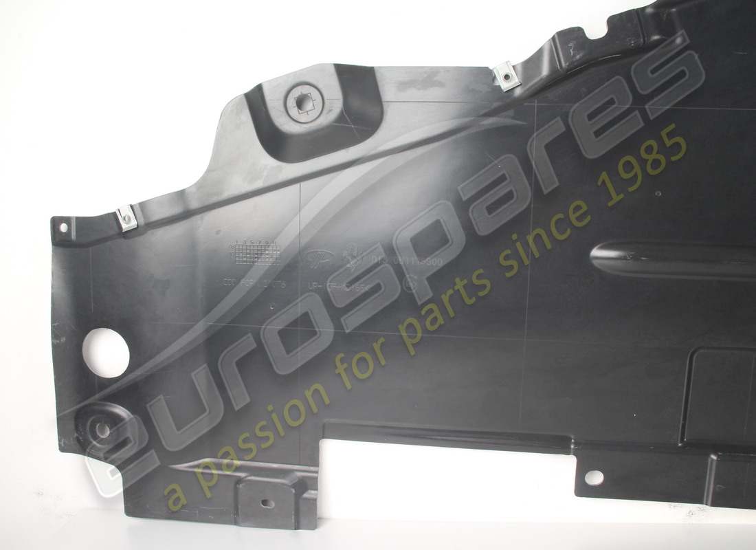 new ferrari front aerodynamic bottom lh part number 83948400 (2)
