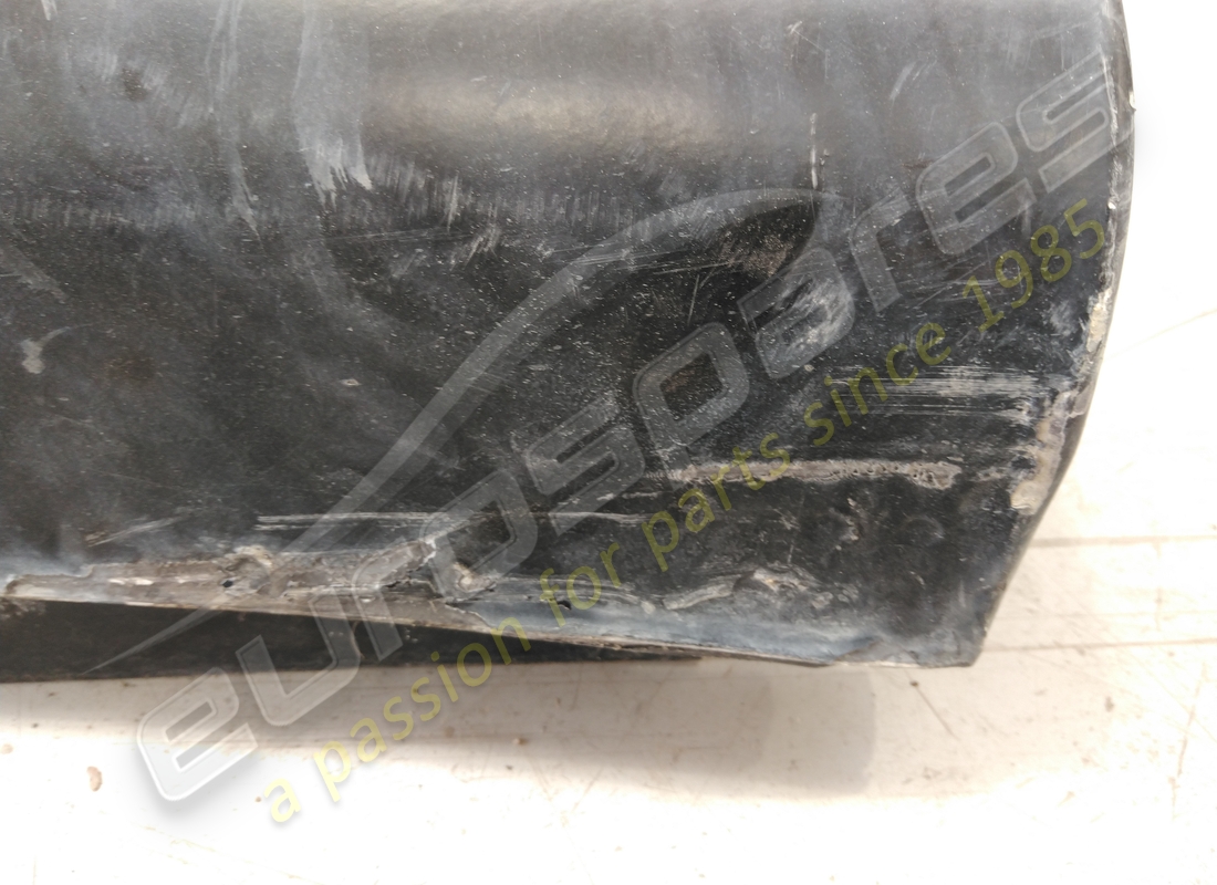 used ferrari lh sill cover panel. part number 63145500 (2)