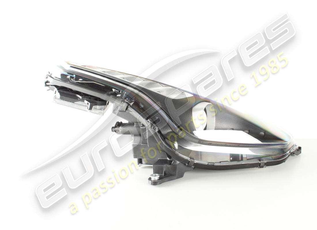 new ferrari rh headlamp afs. part number 321525 (2)