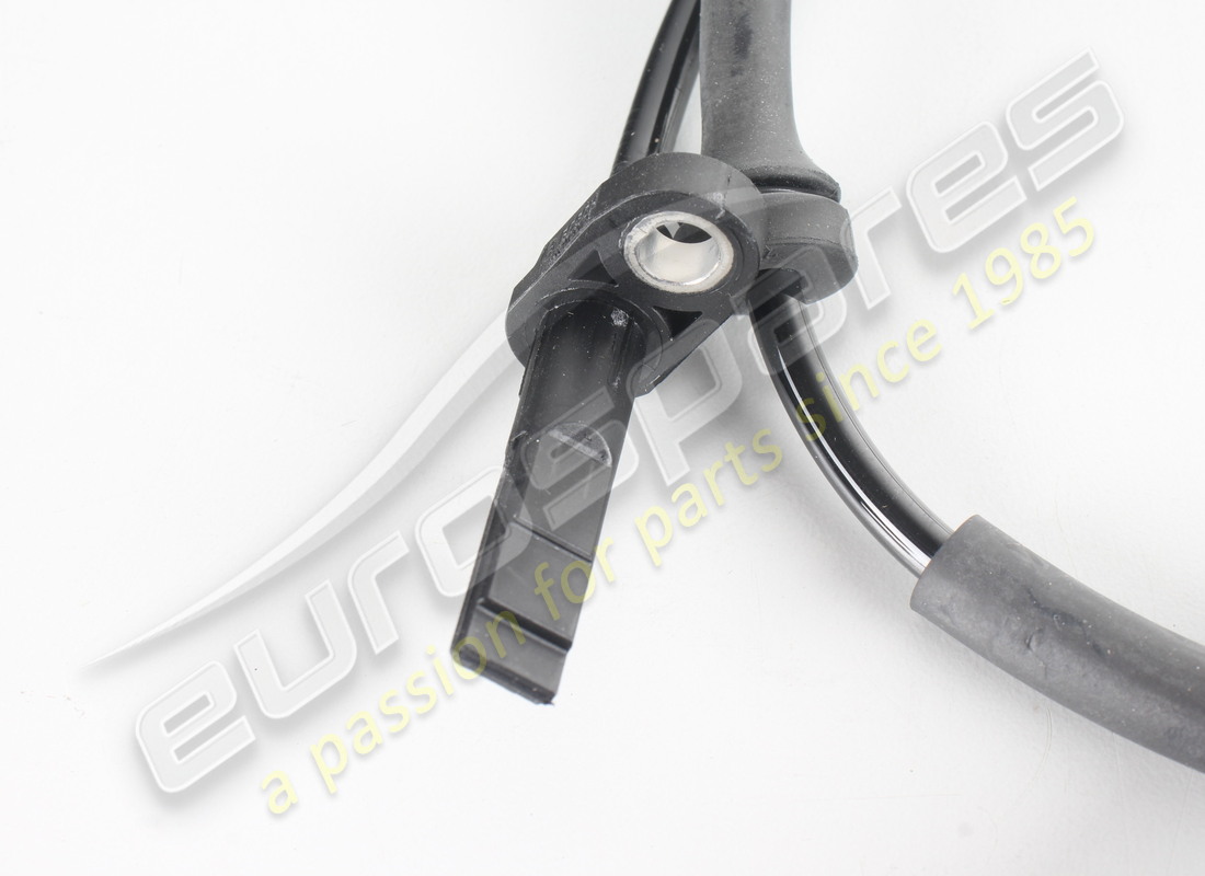 new maserati rear abs sensor. part number 670037513 (2)