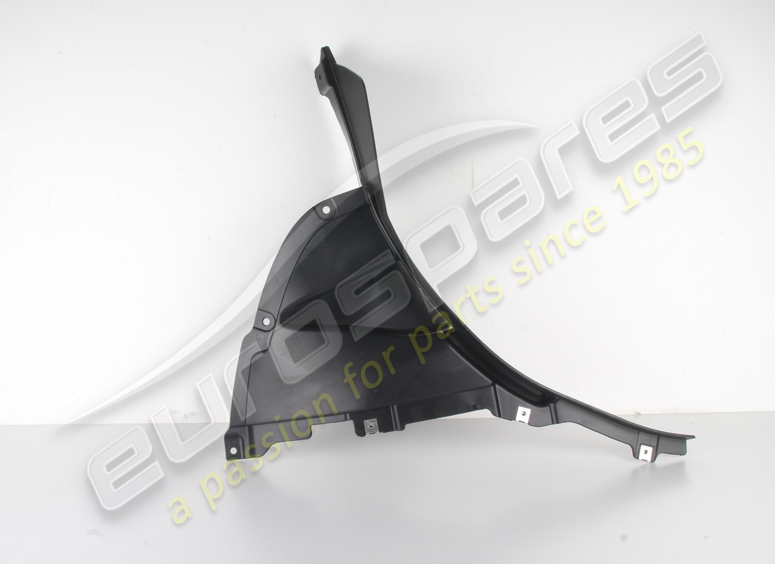 new lamborghini spoiler vorne innen. part number 4ml853887a (1)