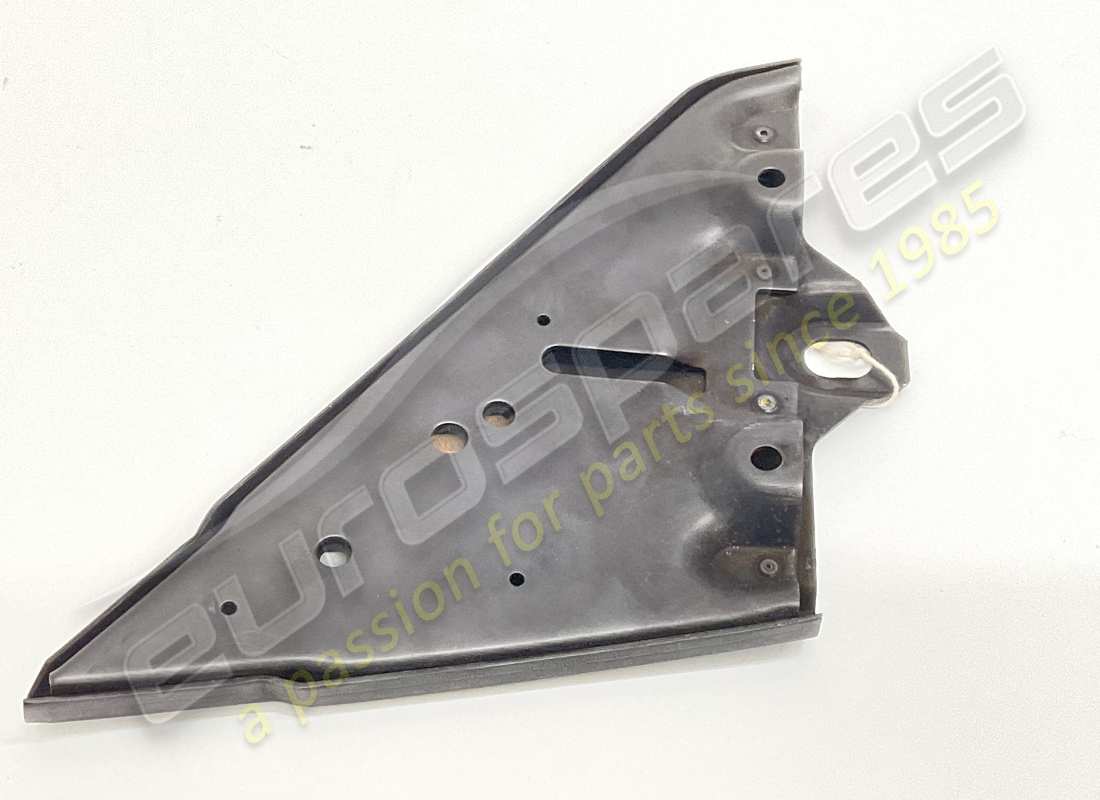 new ferrari lh mirror bracket. part number 61566700 (1)