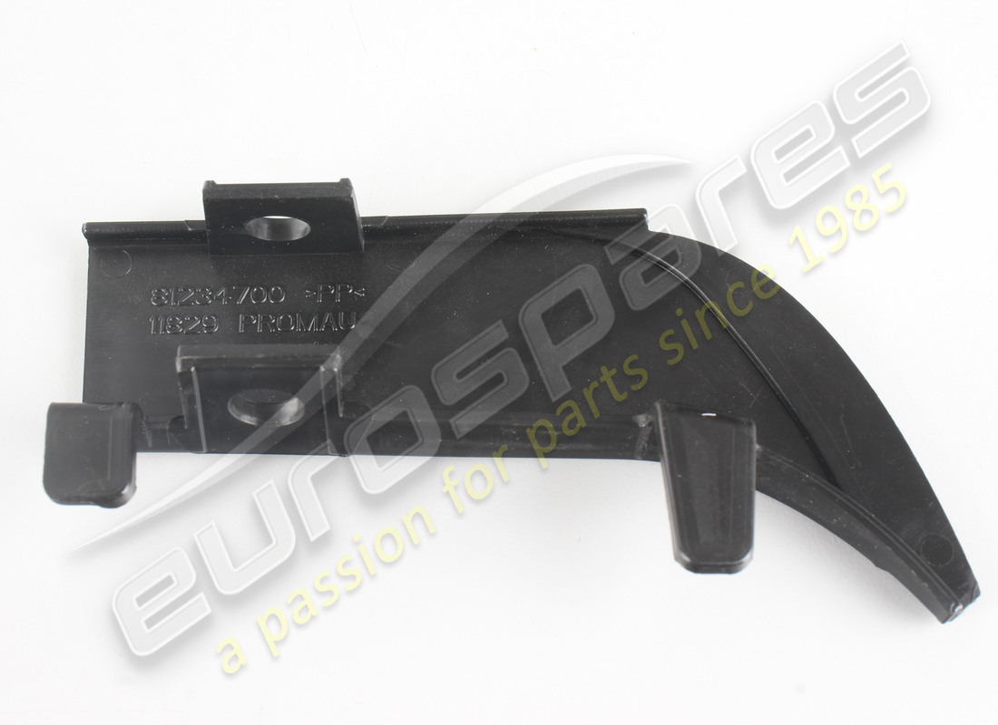 new maserati lh rear seal (my2009). part number 81234700 (2)