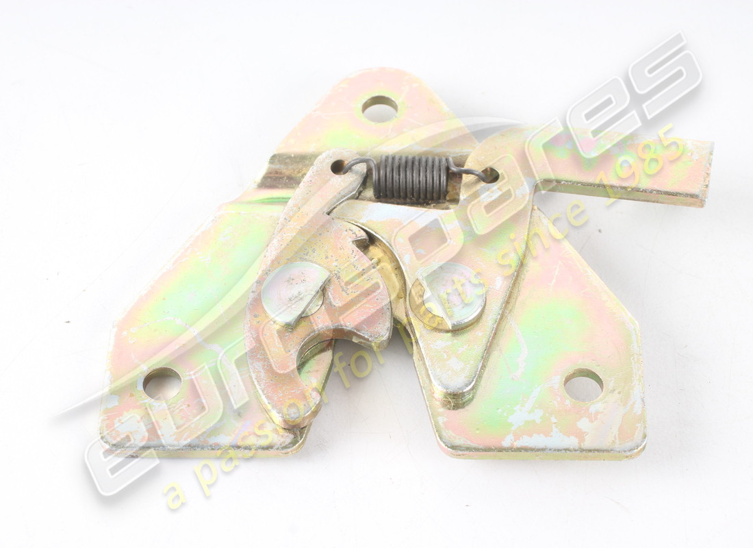 new ferrari rh seat lock. part number 61516900 (1)