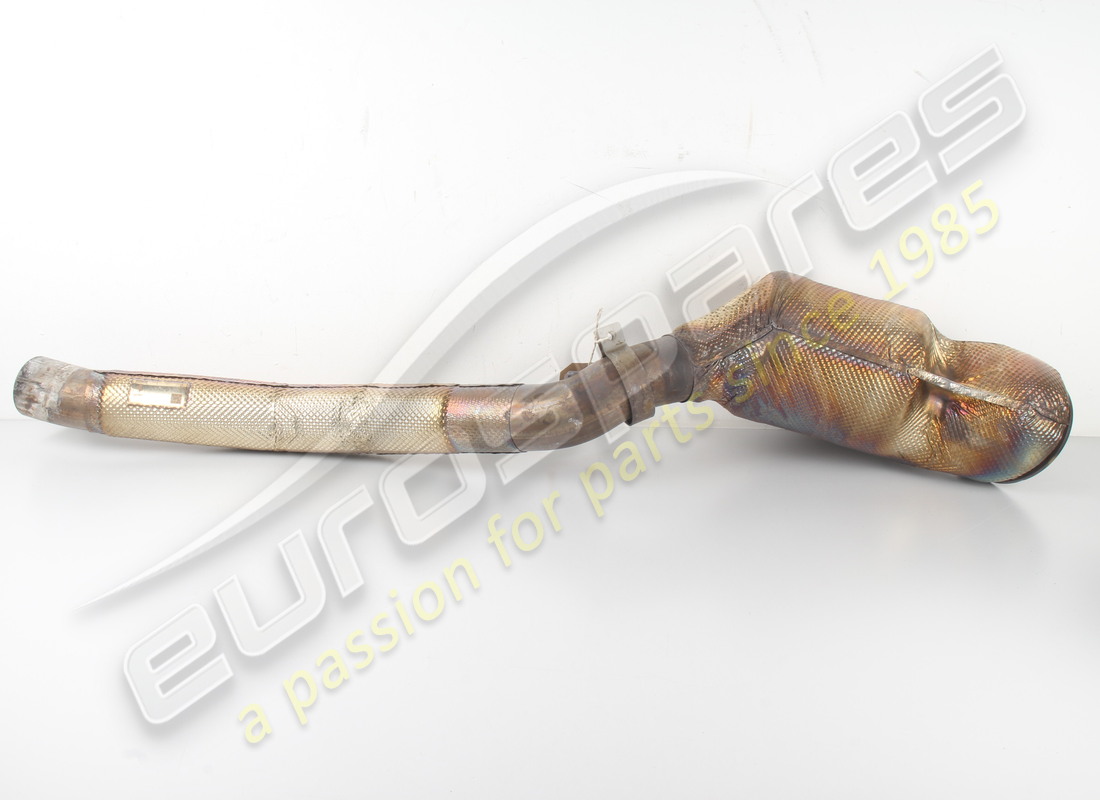 USED Ferrari COMPLETE RH CATALYTIC CONVERTER . PART NUMBER 275462 (1)