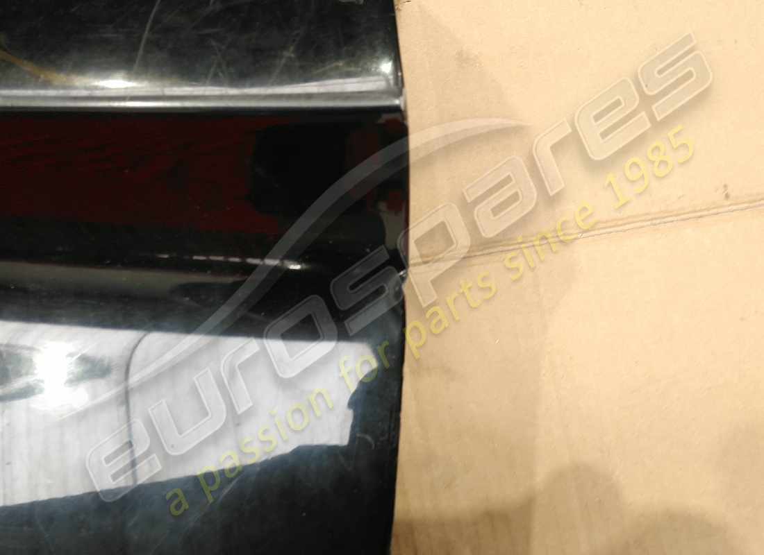 damaged ferrari rh door complete. part number 63481600 (2)