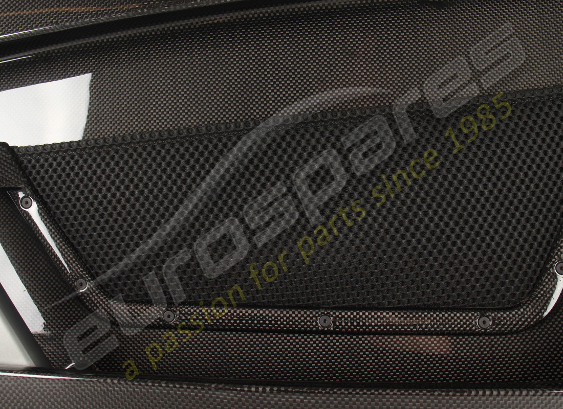 reconditioned ferrari rh covered door panel. part number 80120900 (4)