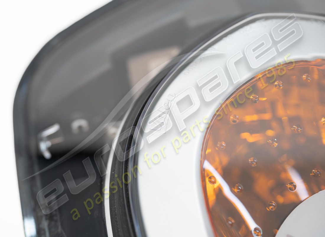 new ferrari rh headlight low/high beam. part number 204719 (4)