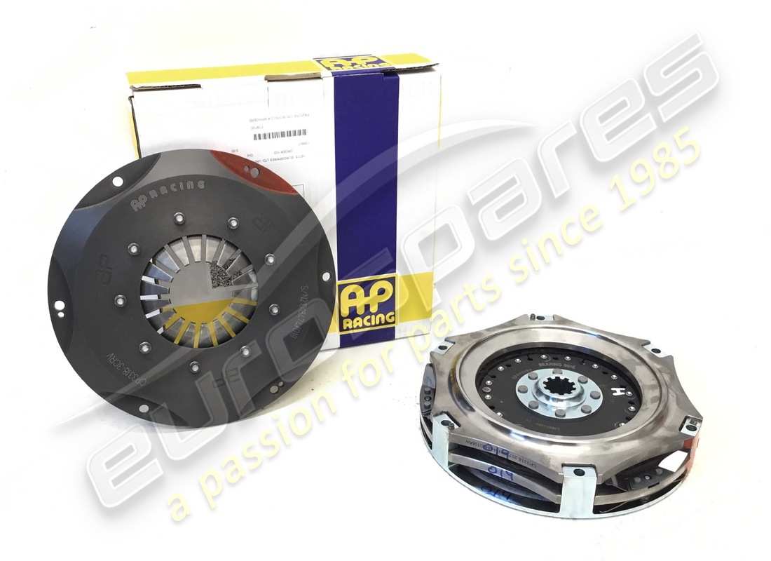 new ferrari clutch assembly. part number 136807 (1)