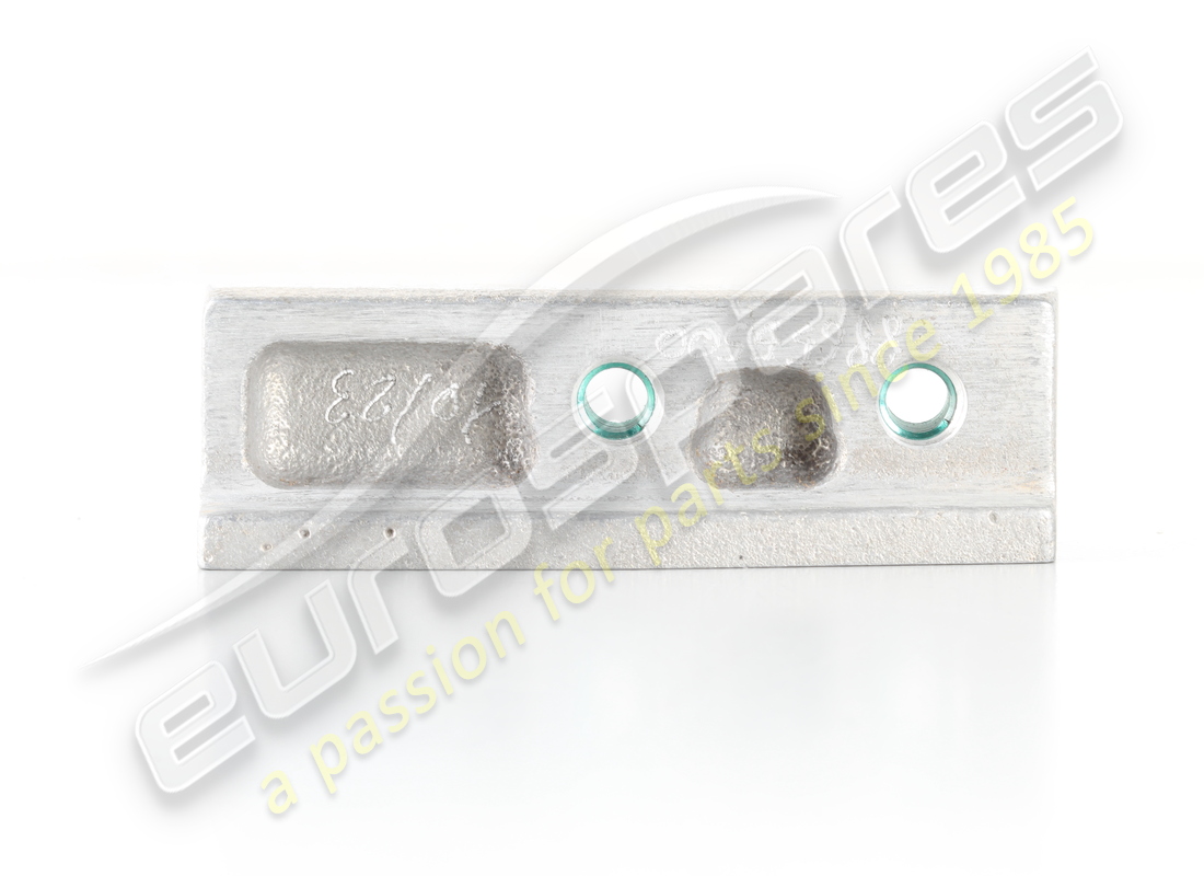new ferrari rh subframe lower mounting b. part number 88655500 (1)