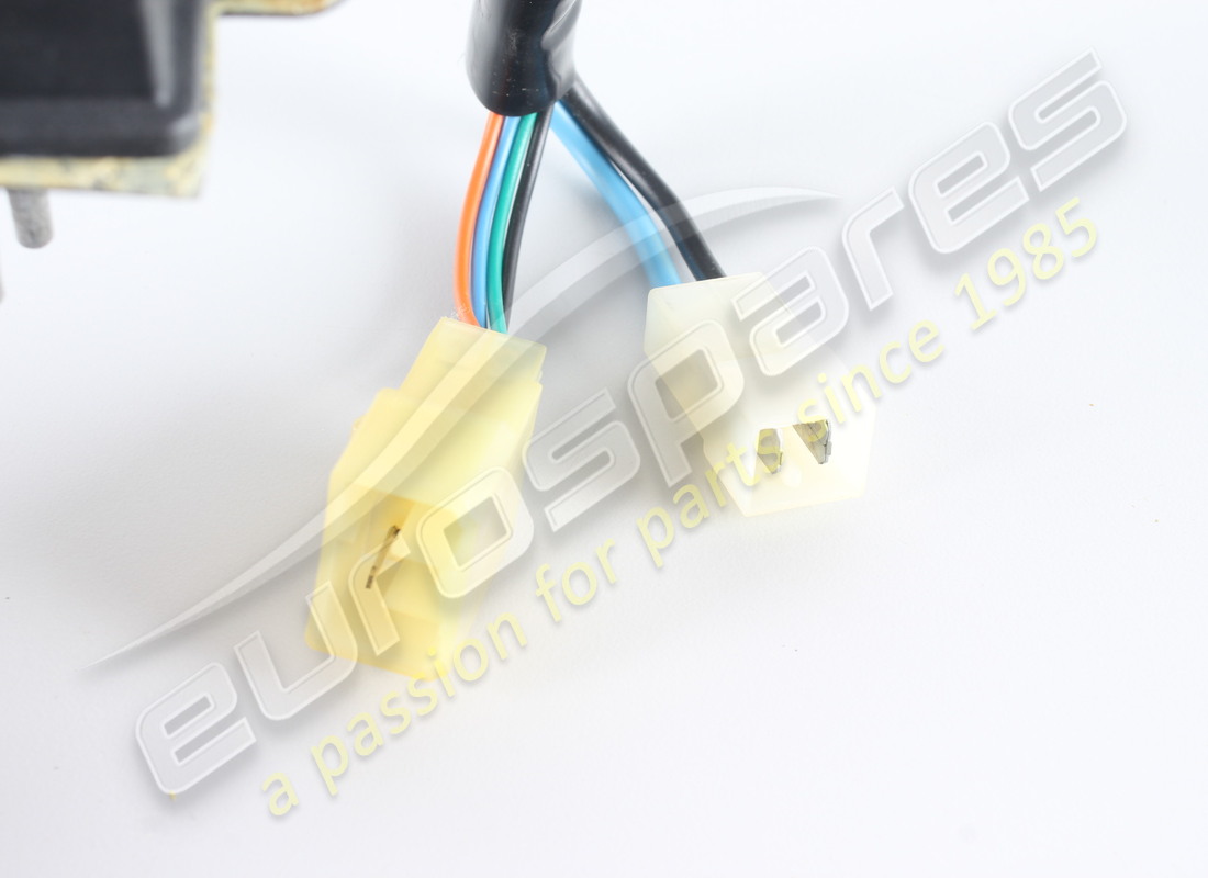 new ferrari solenoid valve regulator. part number 64280200 (3)
