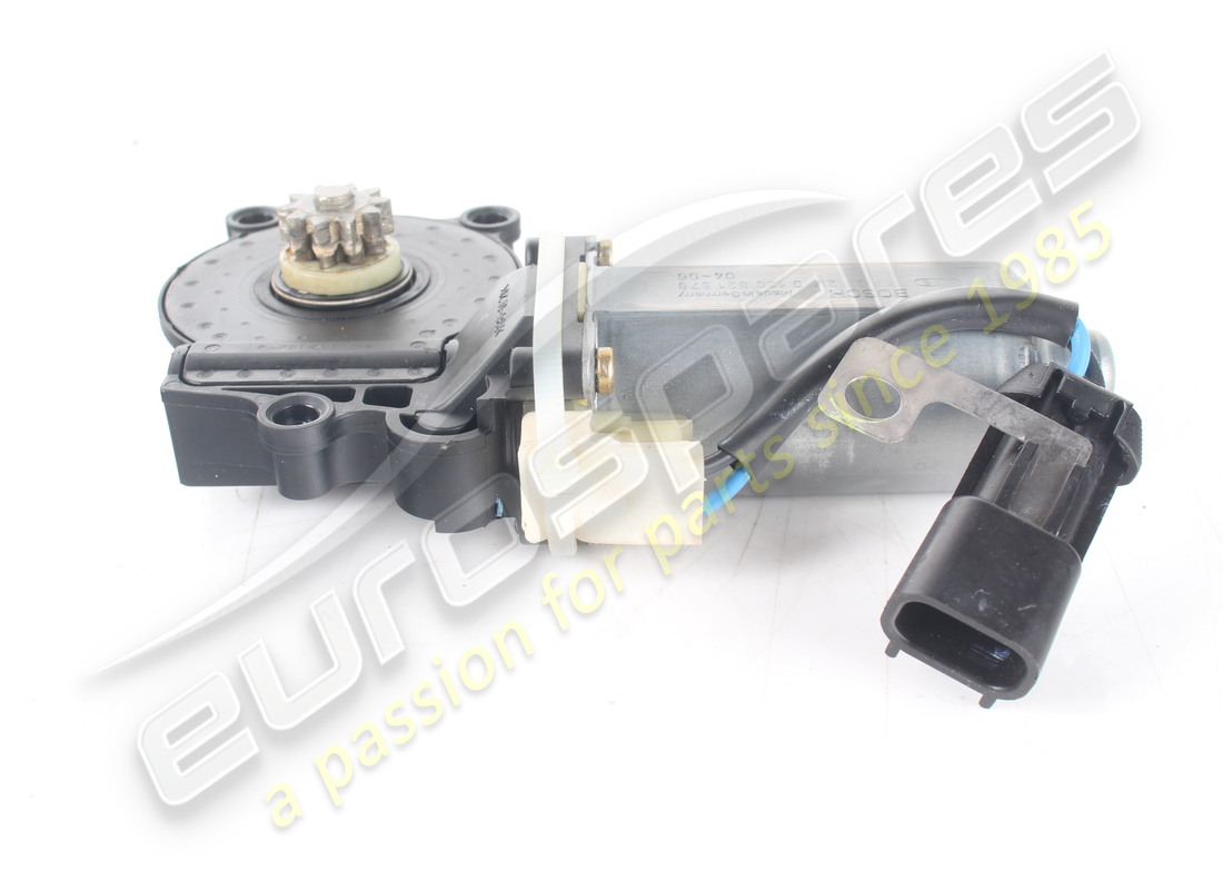 used ferrari lh window motor. part number 63211900 (3)