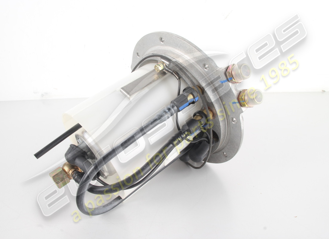 new ferrari fuel pump complete. part number 165267 (2)