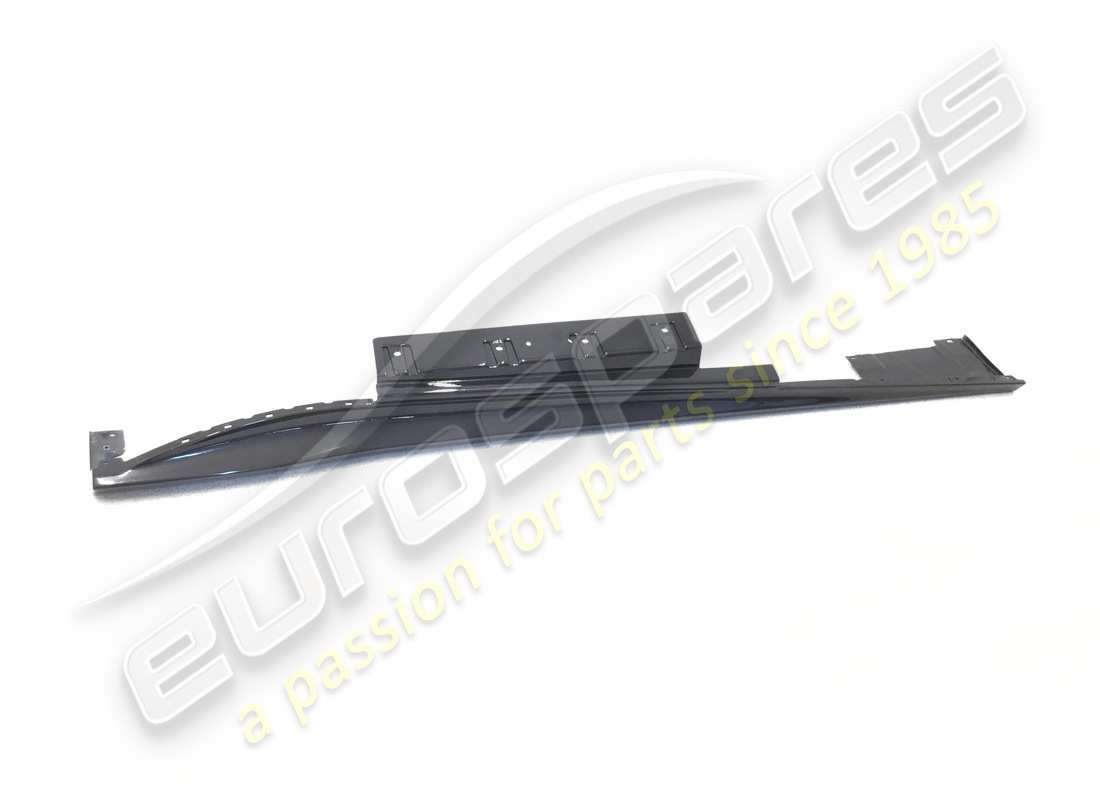 new (other) ferrari rh outer sill cover. part number 84654300 (1)