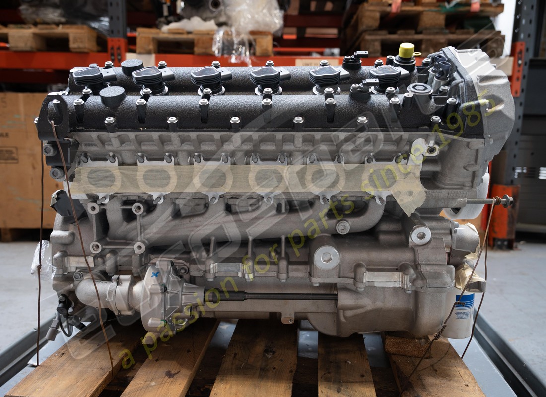 NEW LAMBORGHINI LP700 ENGINE. PART NUMBER 399900140 (4) new lamborghini lp700 engine. part number 399900140 (4)