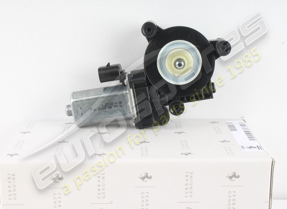 new ferrari rh window lift engine. part number 86775600 (5)