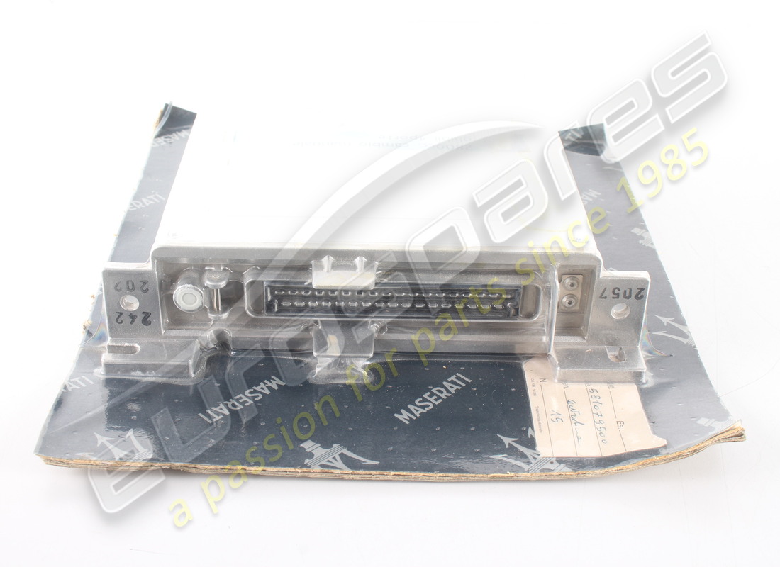 new maserati control unit. part number 581079500 (2)