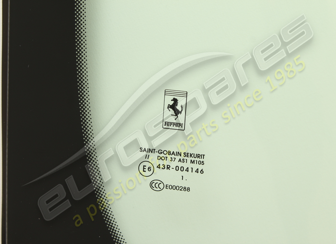 new ferrari windscreen 458 italia. part number 81362600 (2)