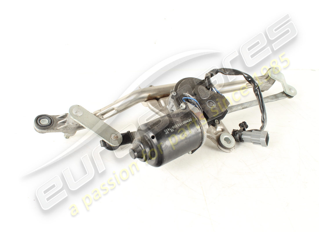 USED FERRARI COMPLETE WINDSCREEN WIPER ASSE. PART NUMBER 82963900 (2) used ferrari complete windscreen wiper asse. part number 82963900 (2)