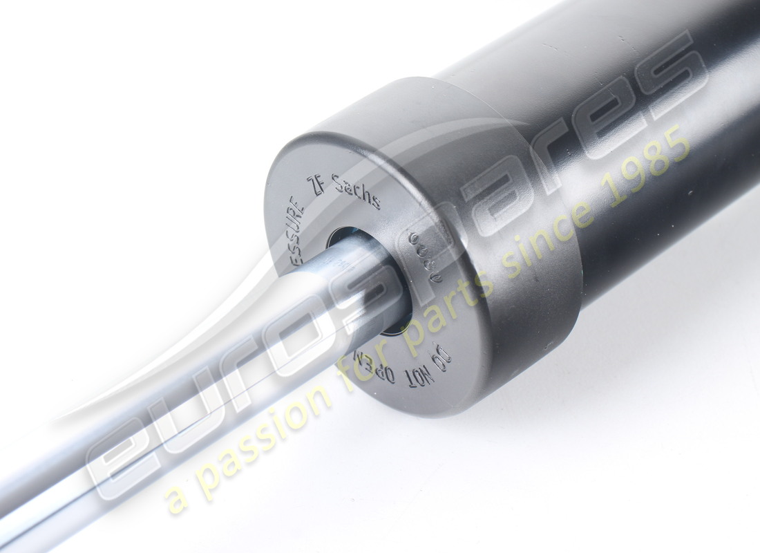 new maserati rear shock absorber. part number 670005457 (3)