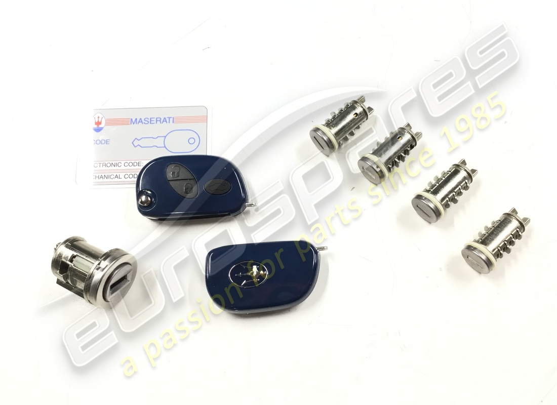 new maserati lock + key kit. part number 980139781 (1)