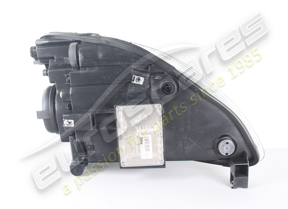 NEW FERRARI RH HEADLIGHT LOW/HIGH BEAM NOT VALID FOR USA AND GB GREY. PART NUMBER 198681 (6) new ferrari rh headlight low/high beam not valid for usa and gb grey. part number 198681 (6)