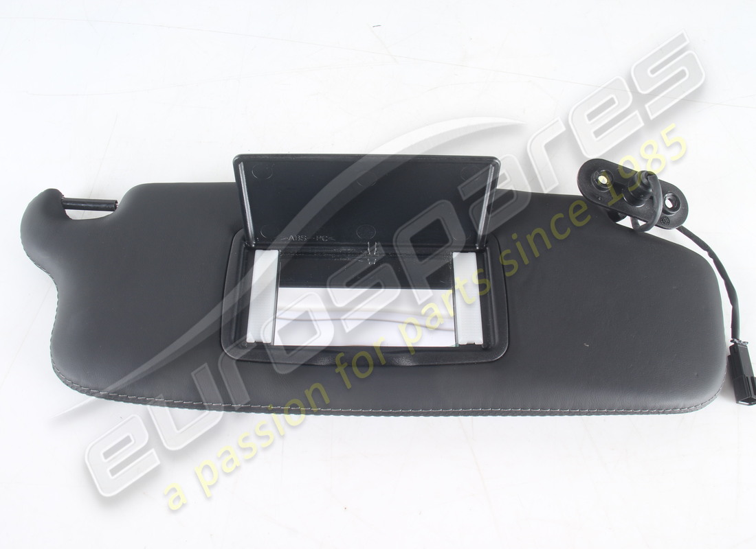 USED Ferrari RH SURVISOR(PASSENGER) . PART NUMBER 82054200 (1) USED Ferrari RH SURVISOR(PASSENGER) . PART NUMBER 82054200 (1)