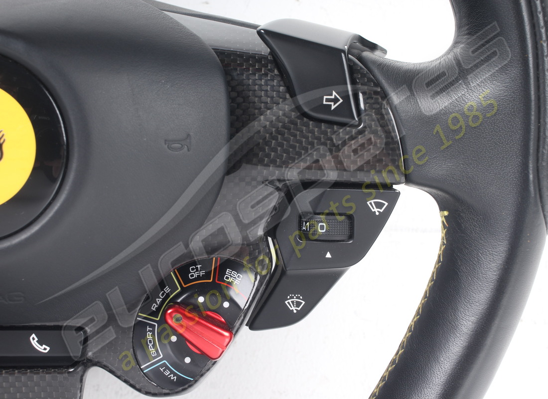 used ferrari complete steering wheel. part number 337540 (5)