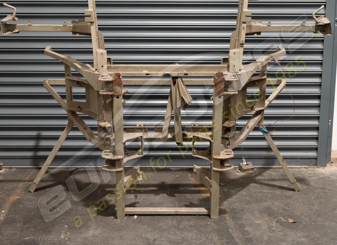 new ferrari rear chassis frame. part number 70000114 (4)