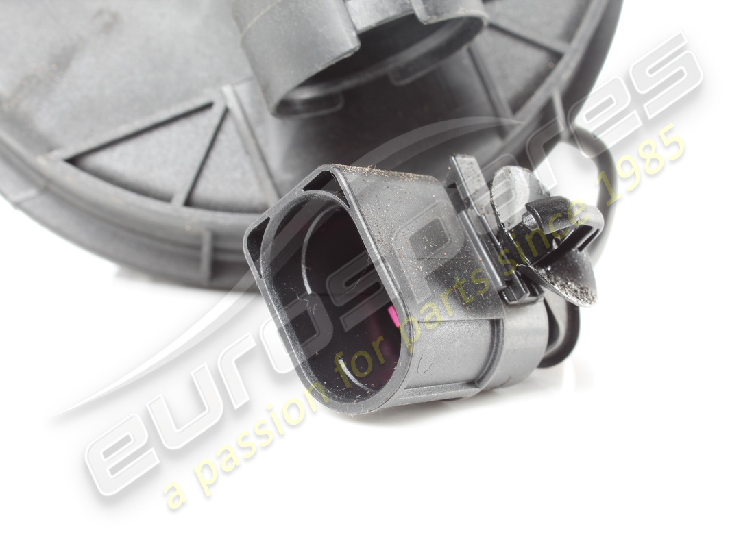 used lamborghini secondary air pump. part number 4s0906601a (4)