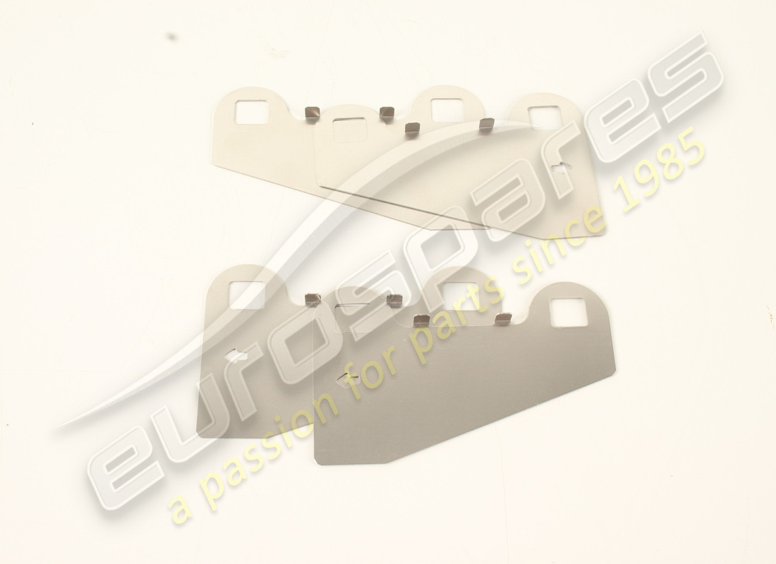 new maserati rear brake pads set. part number 673010320 (4)