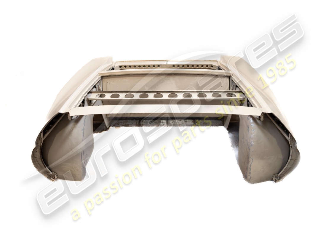 new lamborghini p400 & p400 s rear end. part number eap1227328 (5)