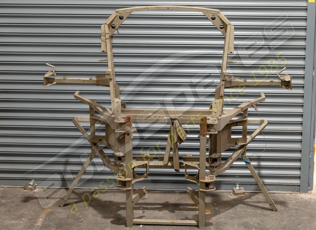 new ferrari rear chassis frame. part number 70000114 (1)