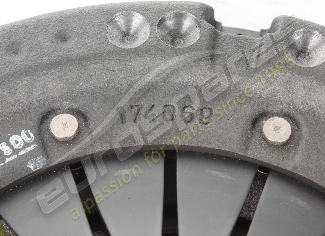 new ferrari complete clutch. part number 194775 (2)