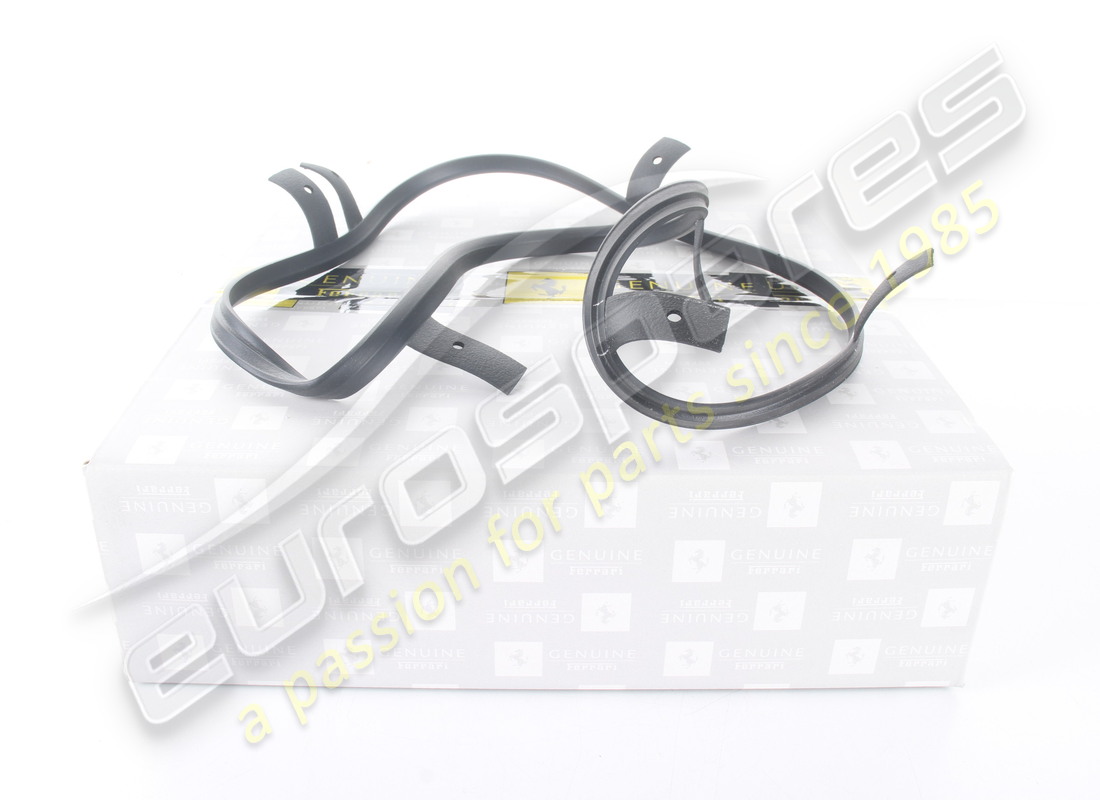 NEW FERRARI GASKET FOR LH HEADLIGHT. PART NUMBER 185377 (1) new ferrari gasket for lh headlight. part number 185377 (1)