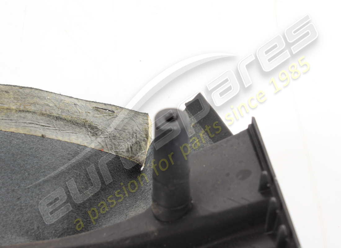 used ferrari upper cover -valid for f1-. part number 68097900 (6)