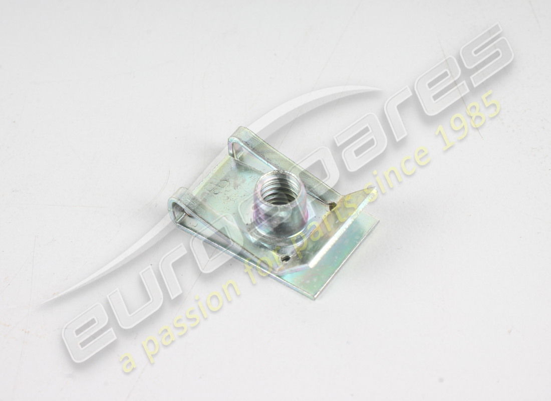 new maserati clip. part number 80093600 (2)