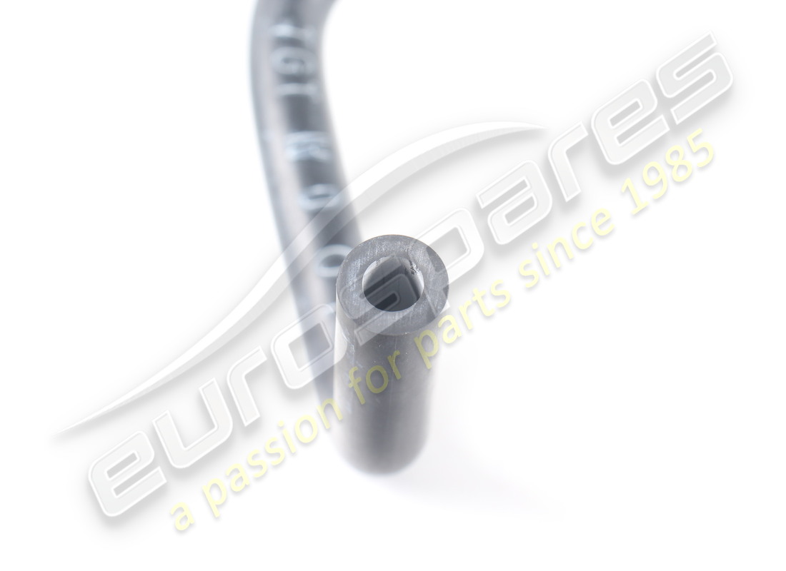 new maserati rubber hose from nourice. part number 374030319 (2)