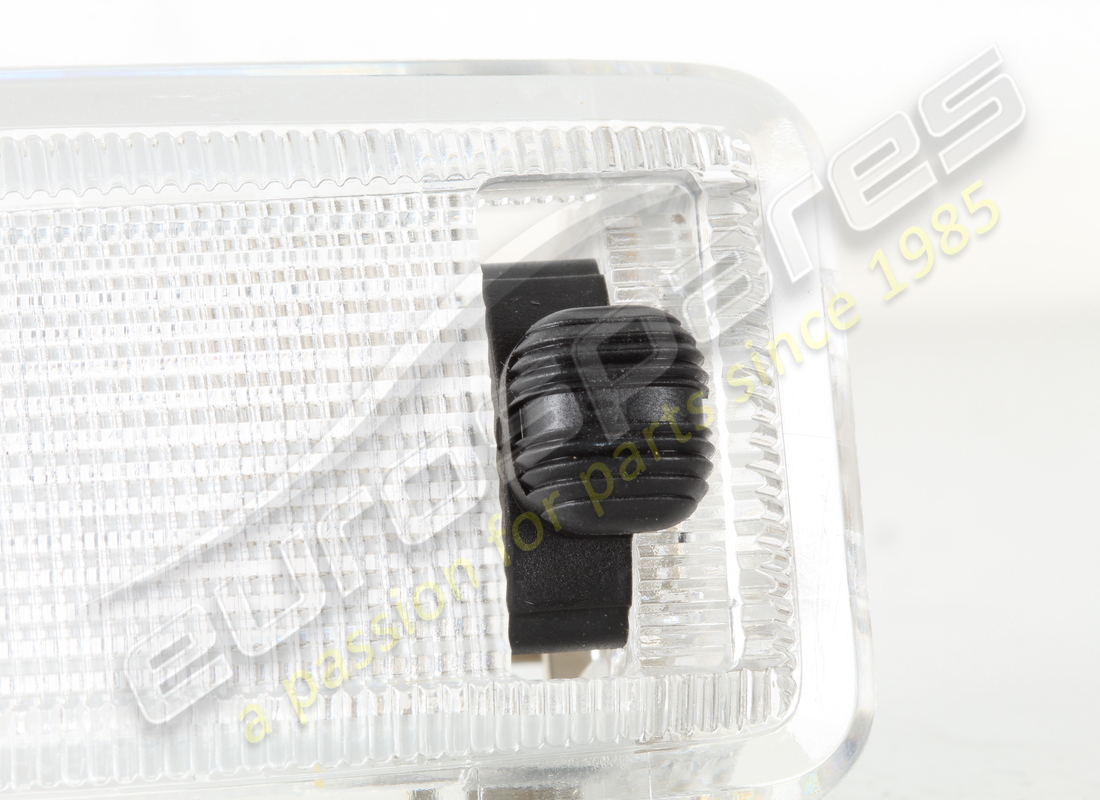 new porsche interior light - luggage compartment lamp. part number 823947105b (2)