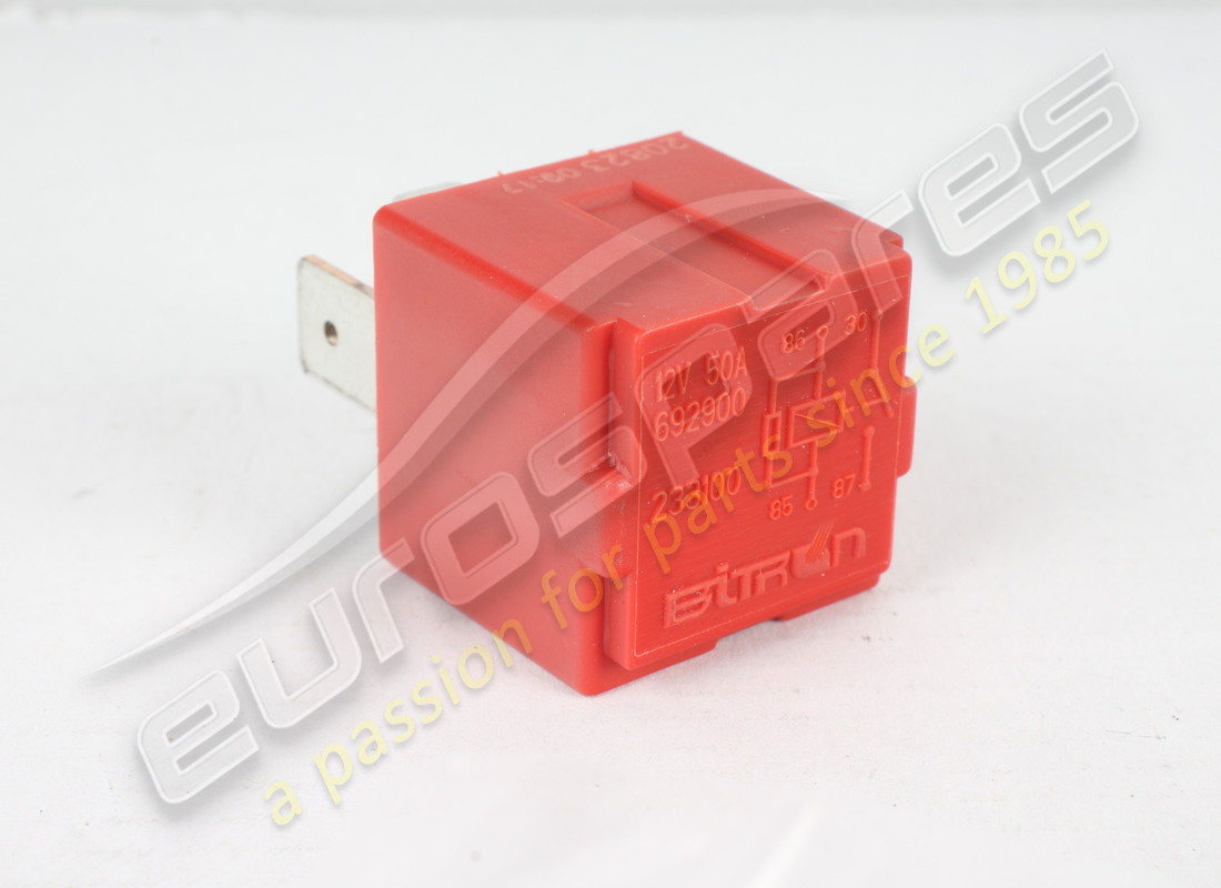 new ferrari relay 50 amp. part number 233100 (1)