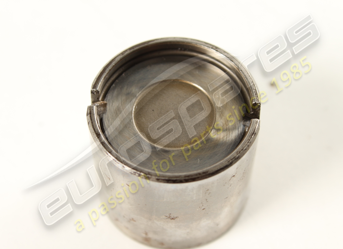 USED Ferrari TAPPET . PART NUMBER 117562 (1)